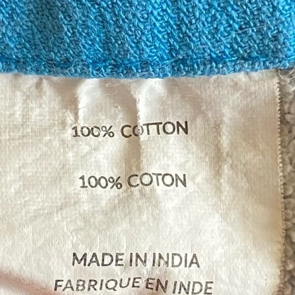 Lacoste 100% Cotton Beach Towel, 35.5" X 70" Blue With Crocodiles Oversized Pool - Picture 4 of 5